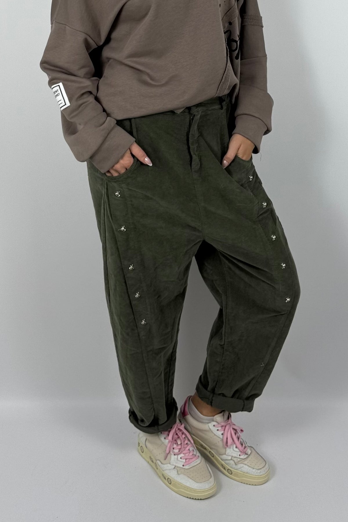 Damen Hose mit Schmuckdetails – Khaki