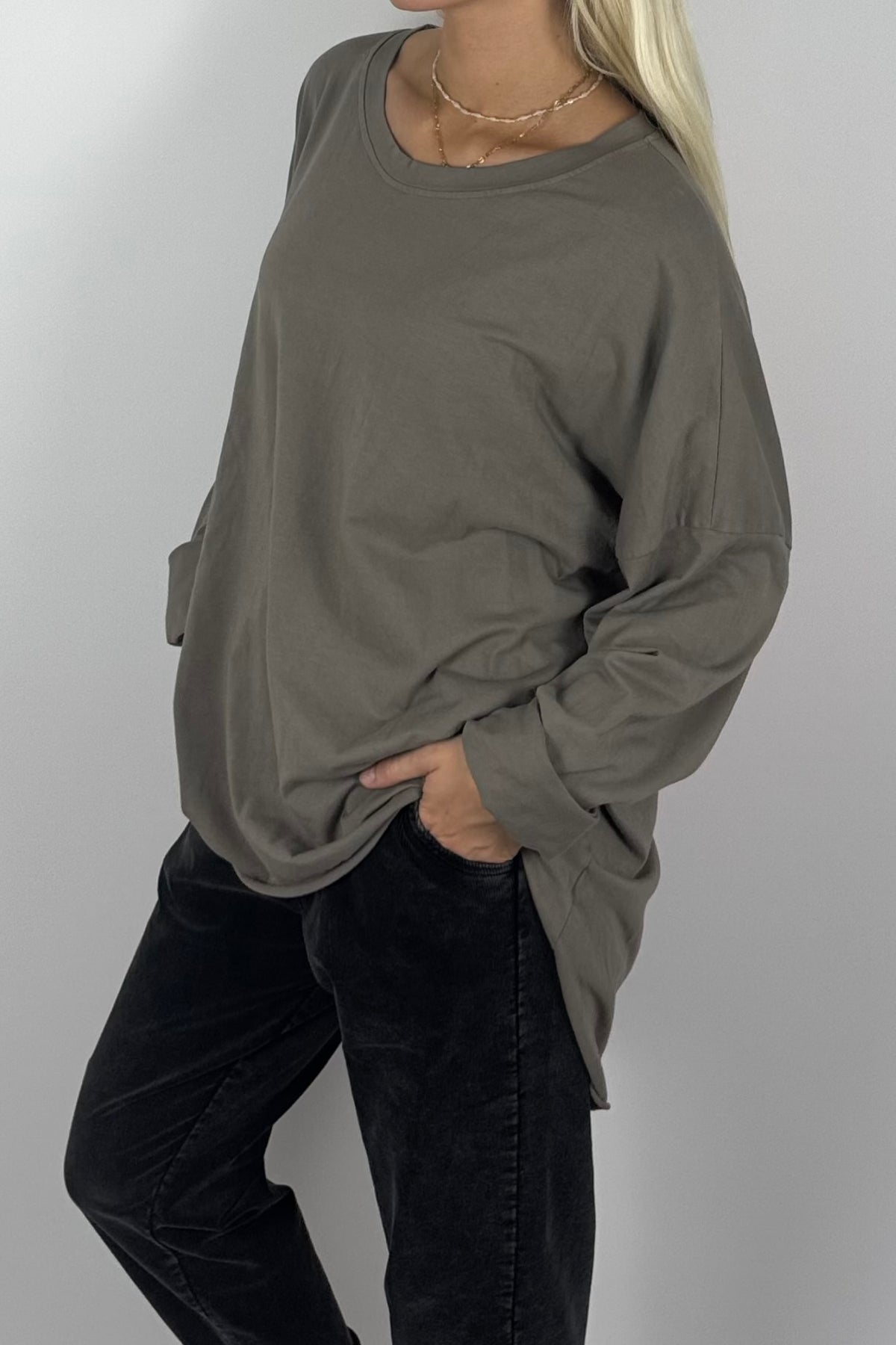 Damen Oversize Shirt mit STYLE-Print – Mud