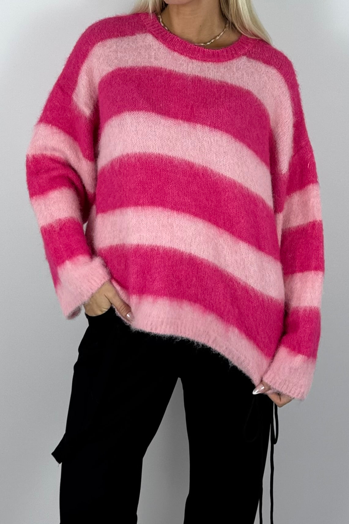 Damen Kuschelpullover gestreift –Pink