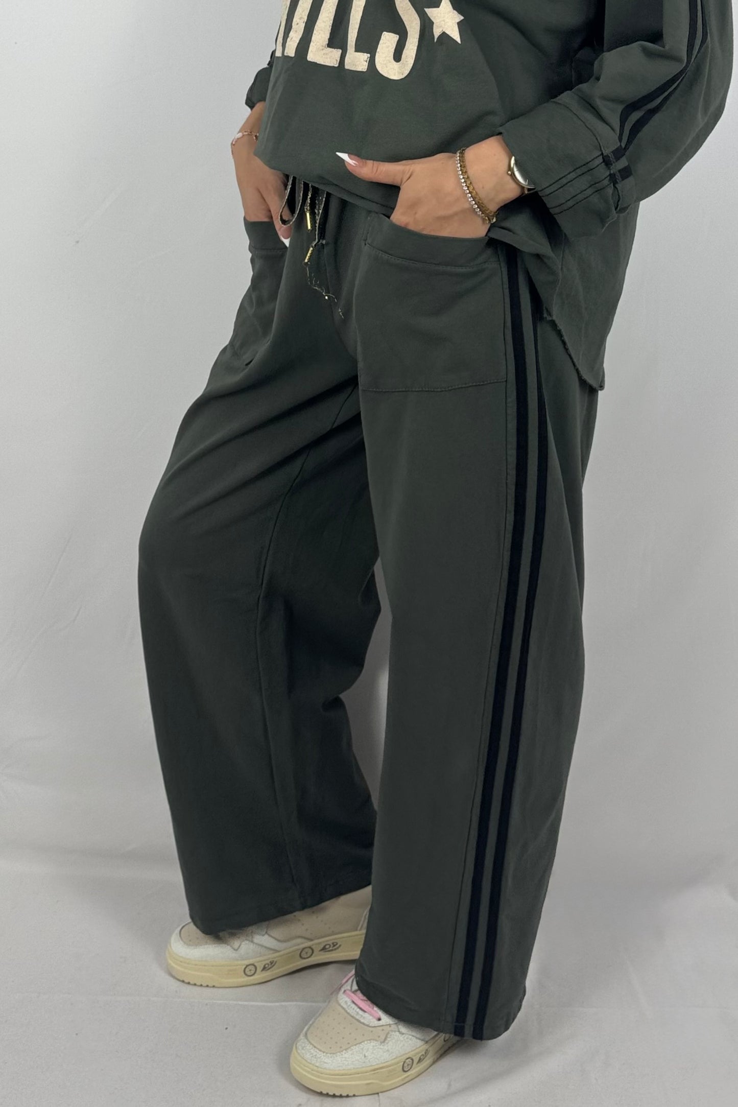 Oversize-Jogpants mit Streifen-Detail und aufgesetzten Taschen-Khaki