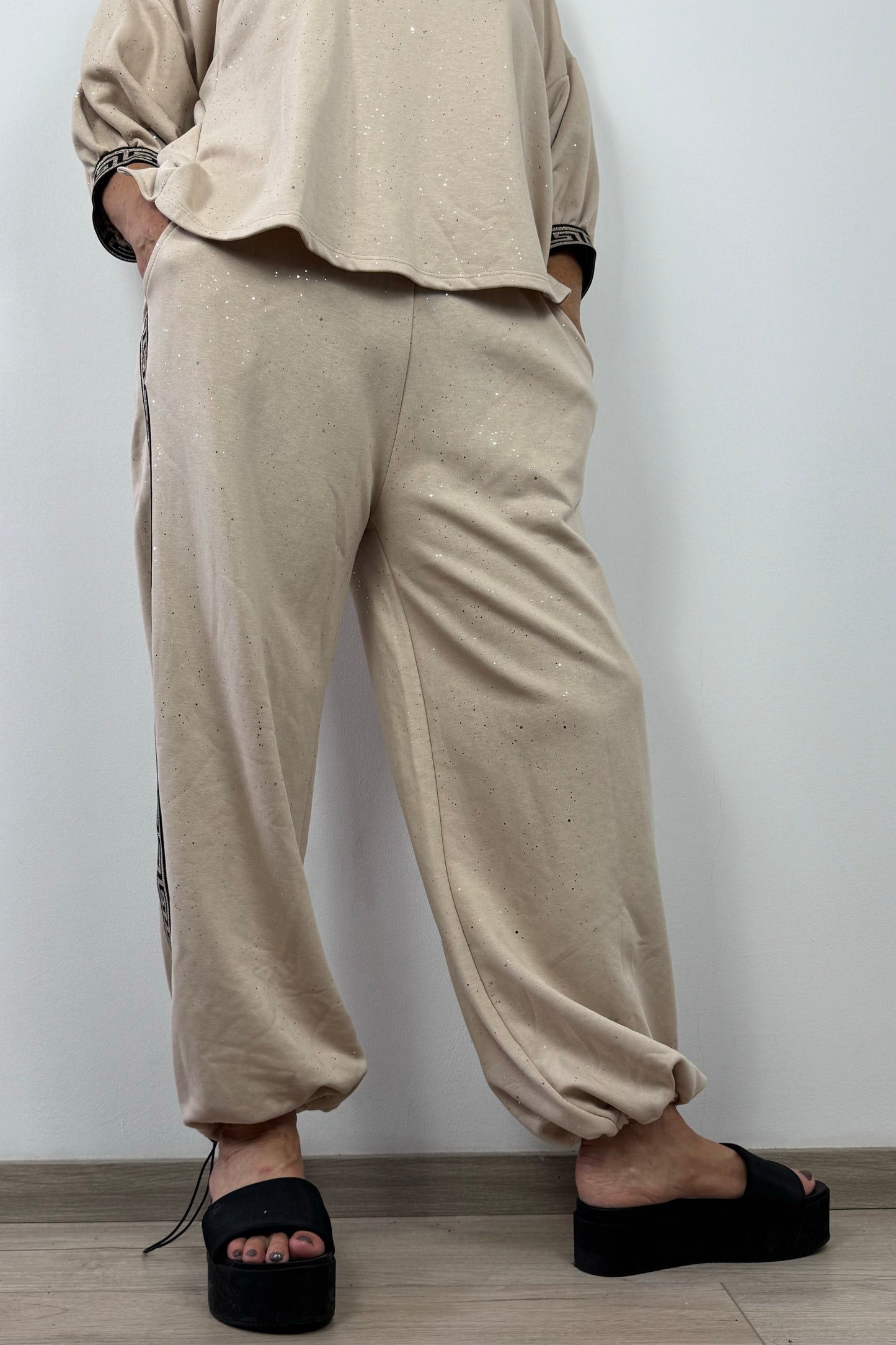Glitzer-Jogpants für Damen – Seitenstreifen & Stretchbund