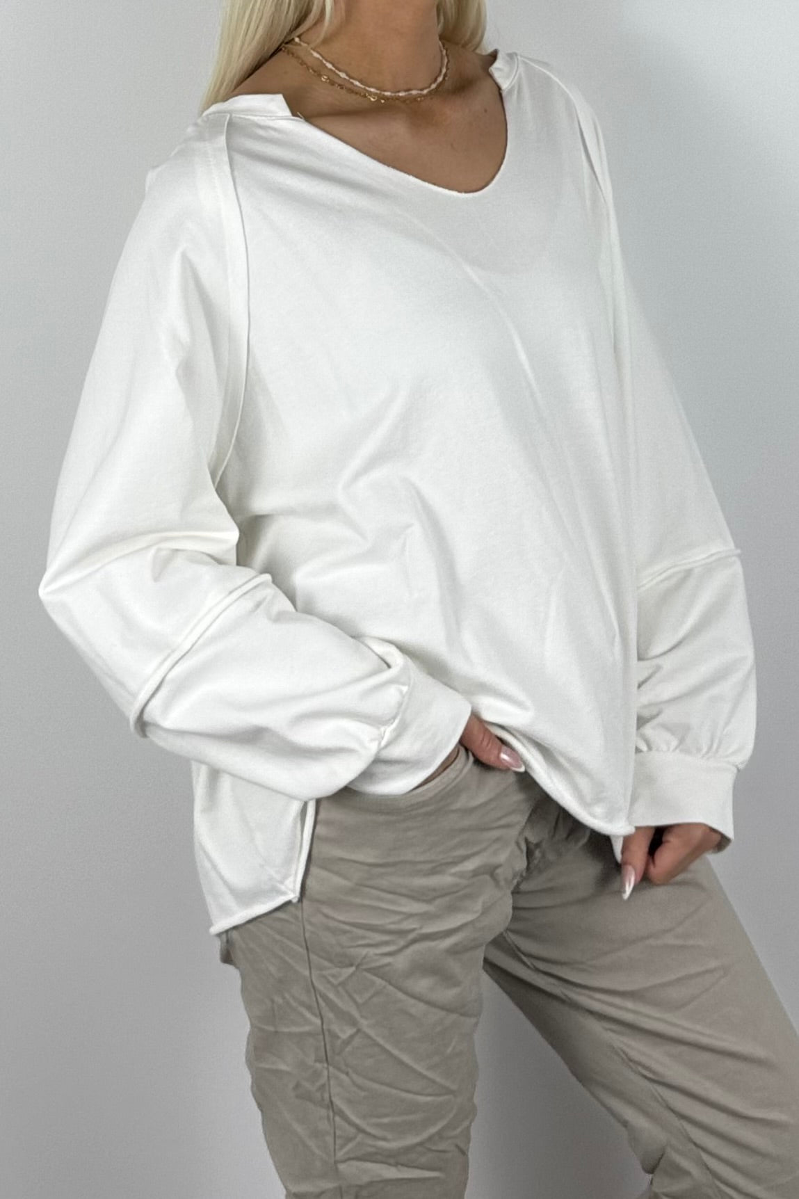 Damen Oversize-Sweatshirt mit V-Ausschnitt-Weiß
