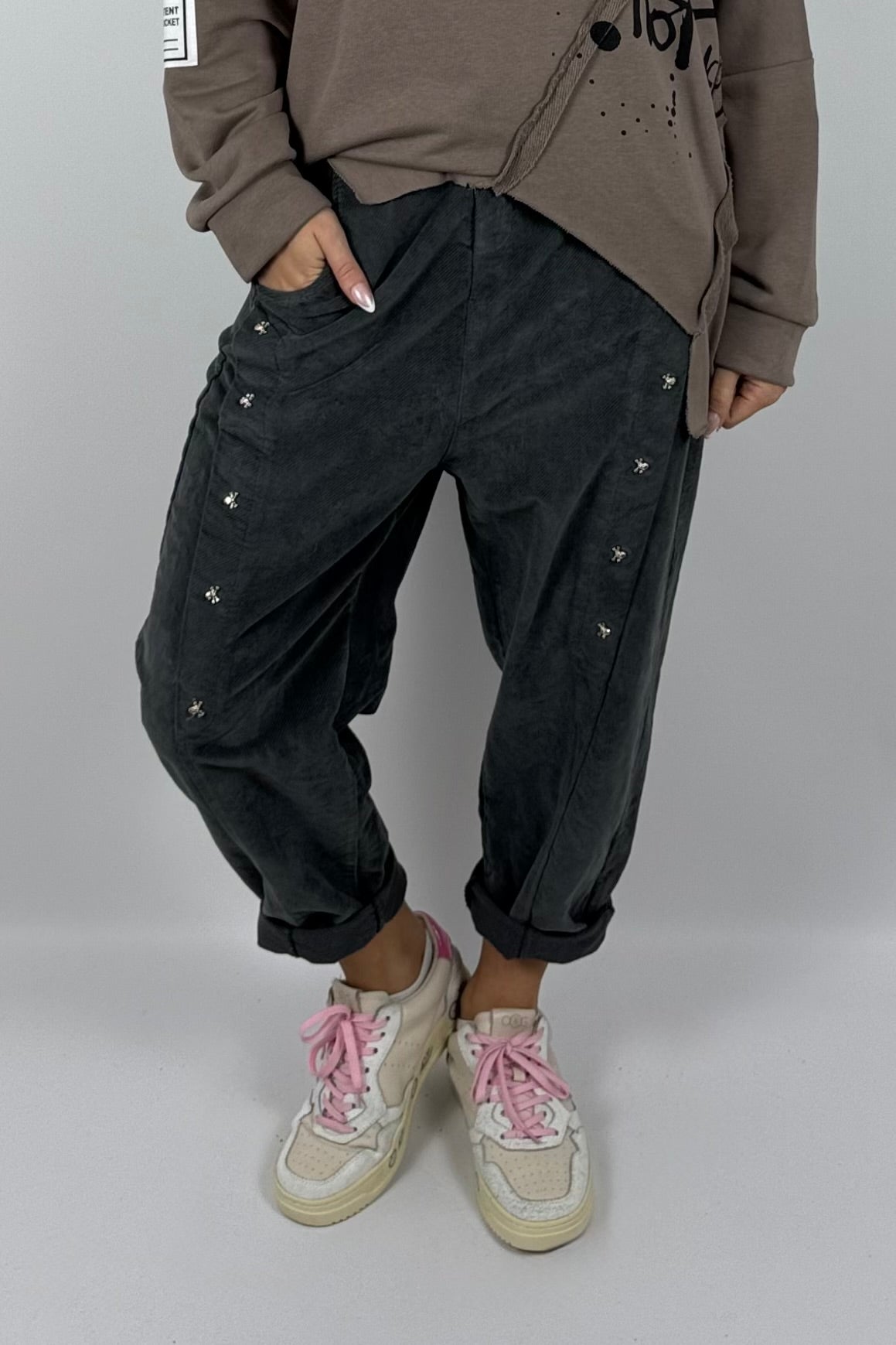 Damen Hose mit Schmuckdetails – Anthrazit