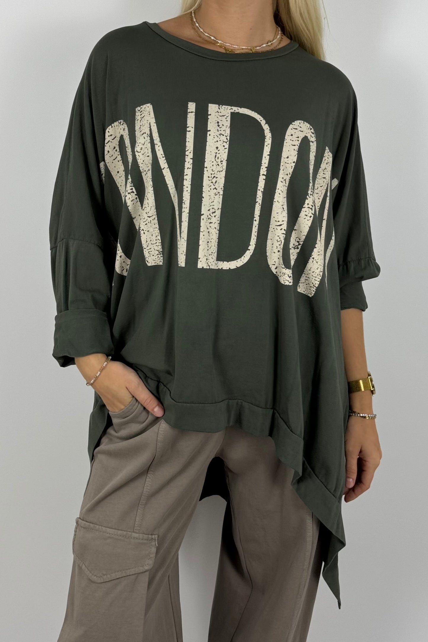 Oversize Shirt mit „LONDON“-Print – Khaki