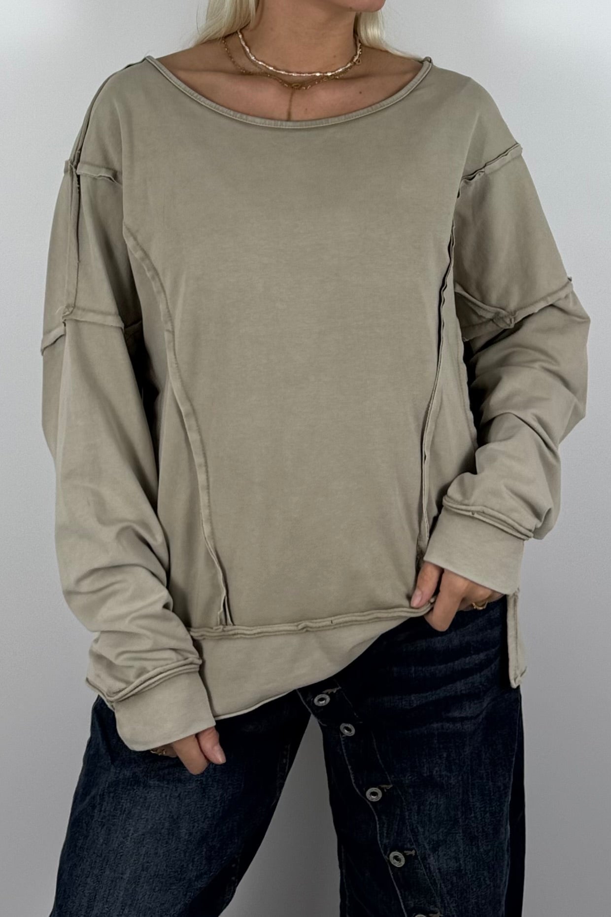Oversize Shirt mit dekorativen Nahtdetails –Beige