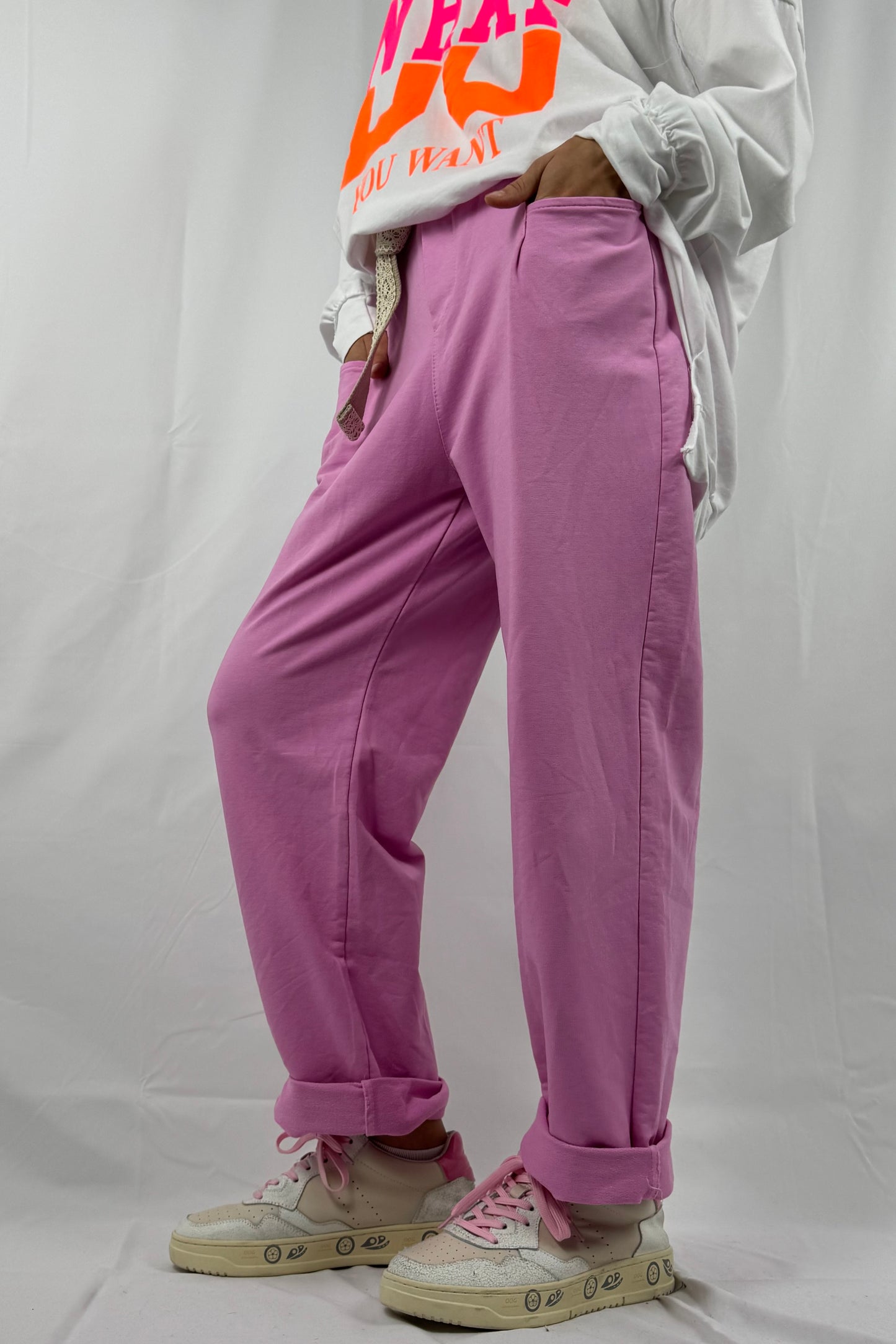 Hose mit Bindegürtel & lockerer Passform