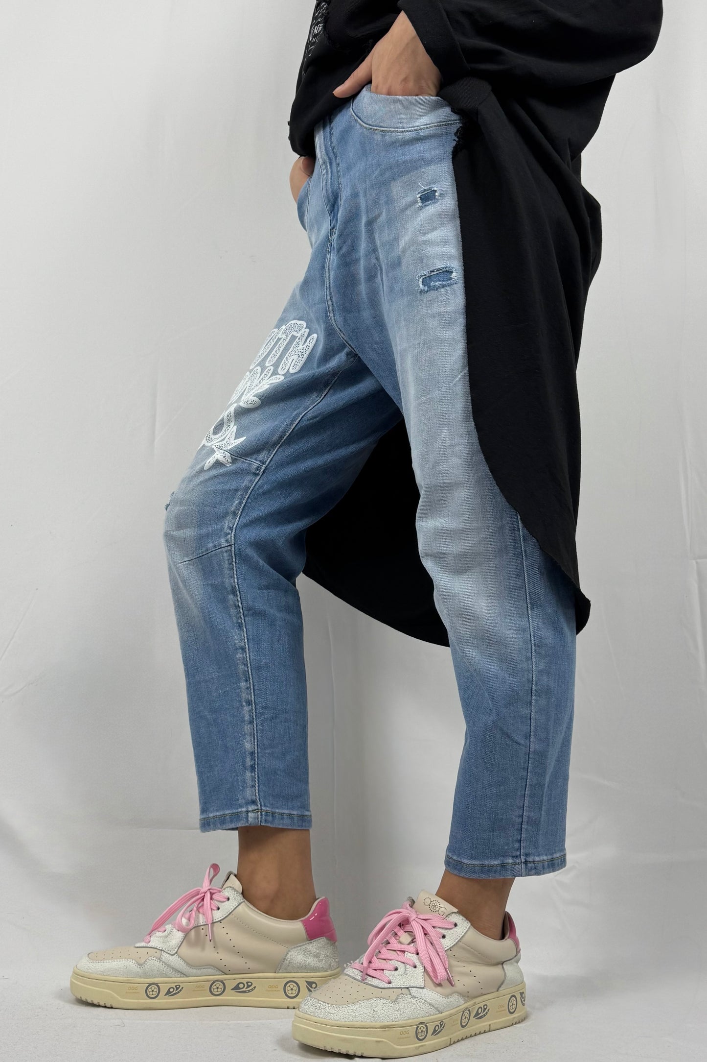 Damen Jeans mit Youth Gone Wild Print