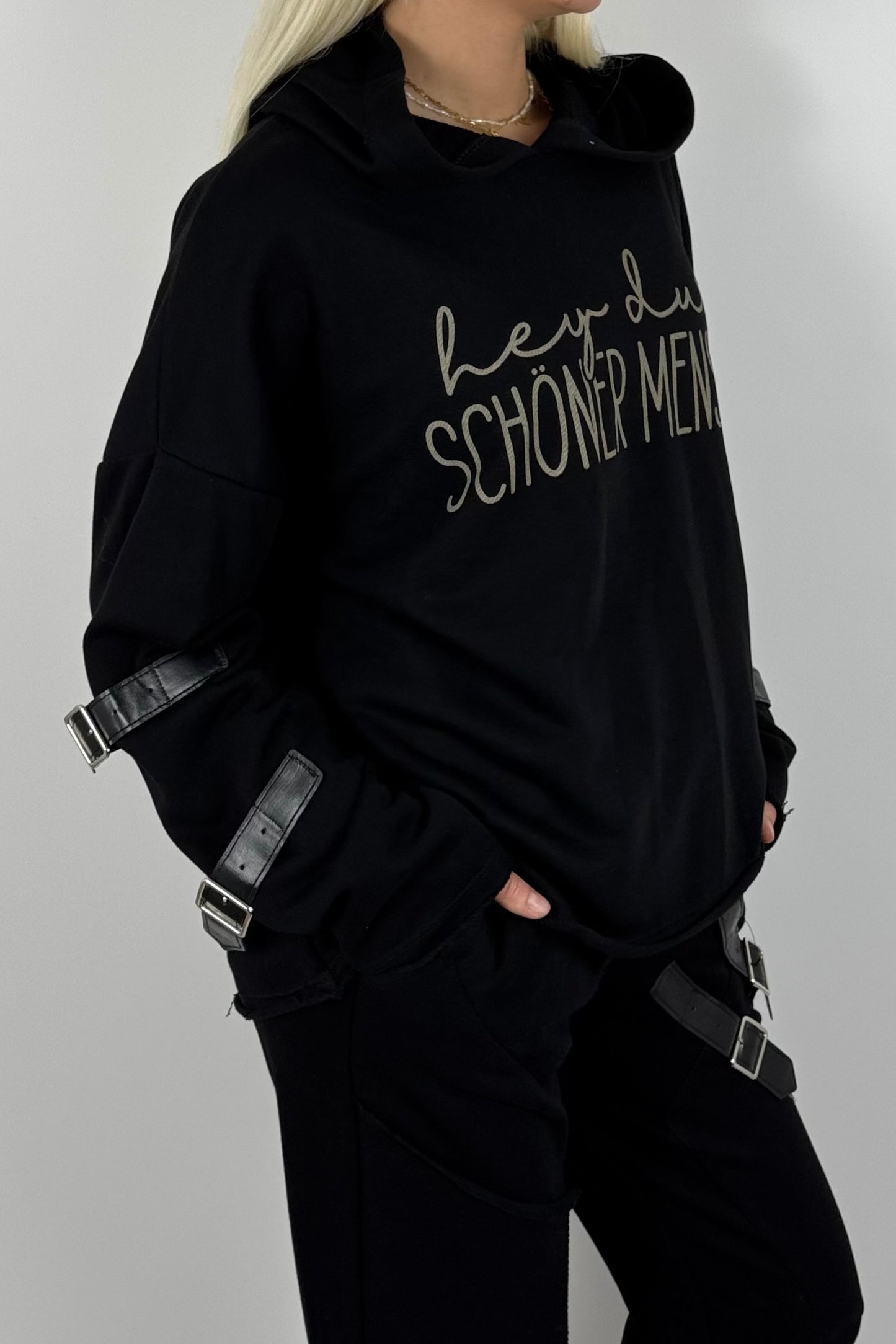 Oversize Hoodie „Hey du schöner Mensch“ mit Kapuze – Schwarz