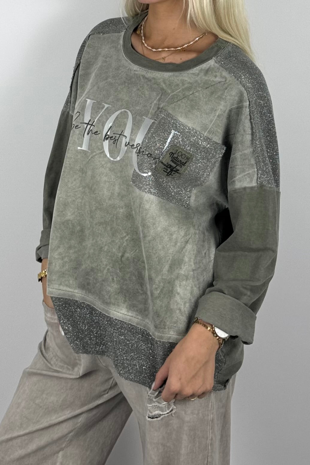 Oversize Damen Sweatshirt mit Glitzer-Details & Schriftzug – Khaki