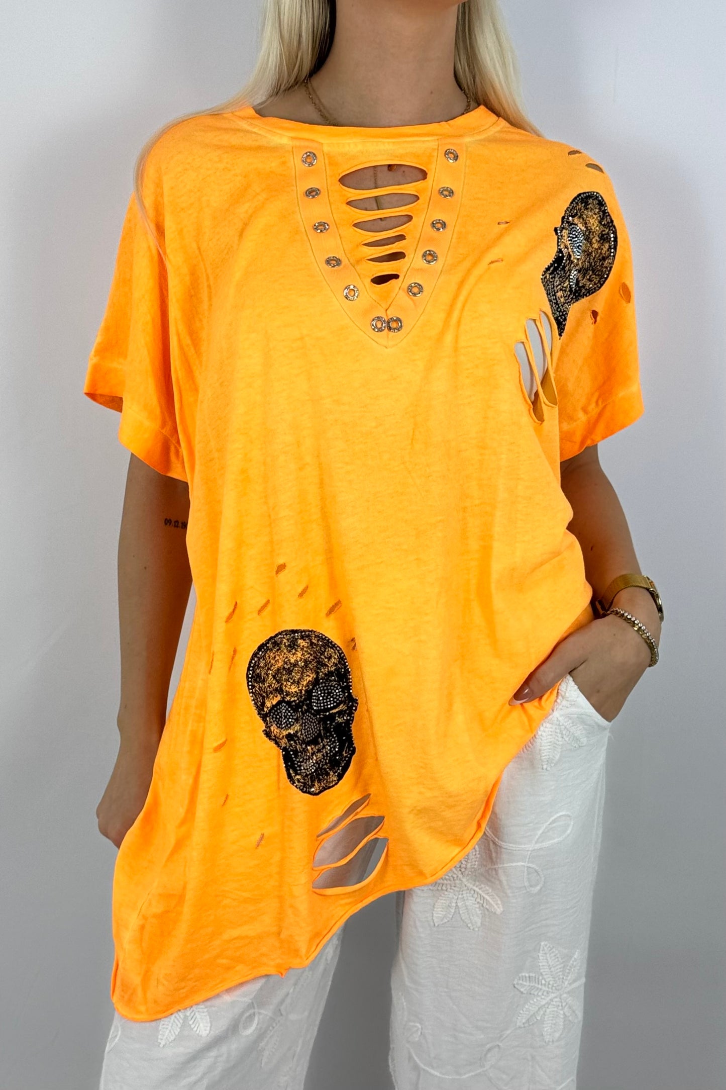Skull-Shirt mit Strassdetails – trendig & lässig-Neon Orange