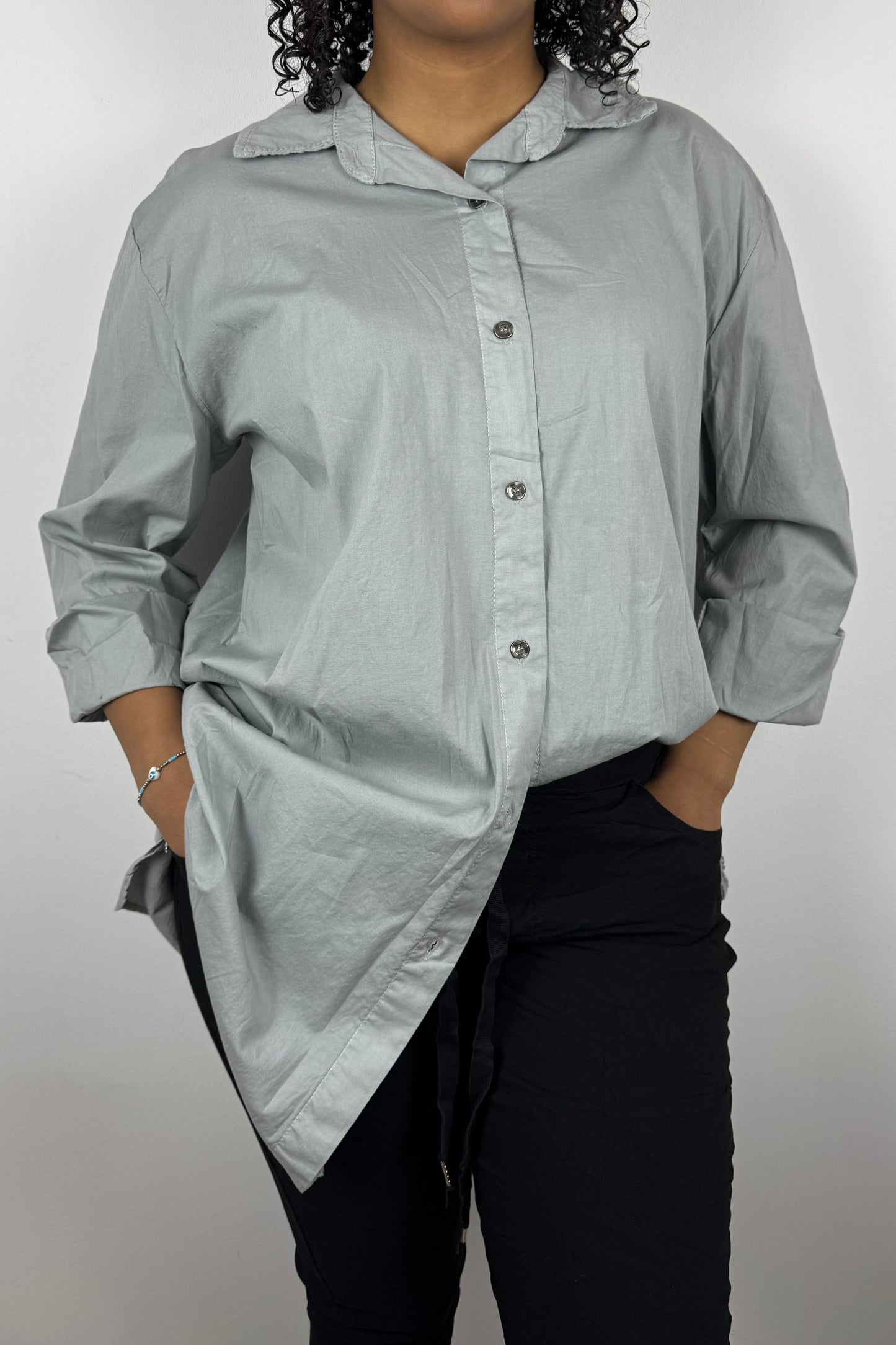Damenbluse im Oversize-Look – luftig & modern