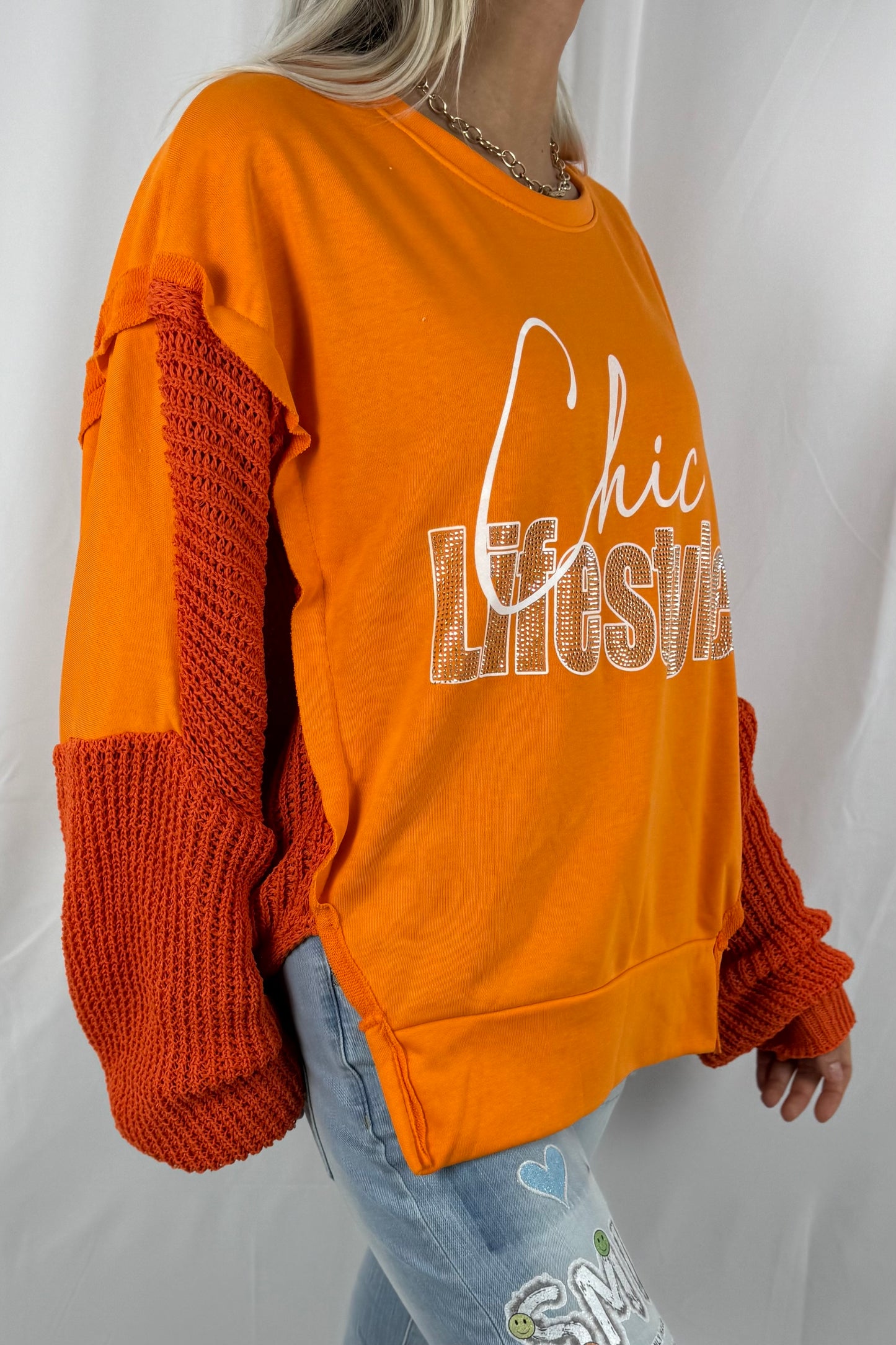 Sweatshirt mit Schrift-Print & Strickärmeln-Orange