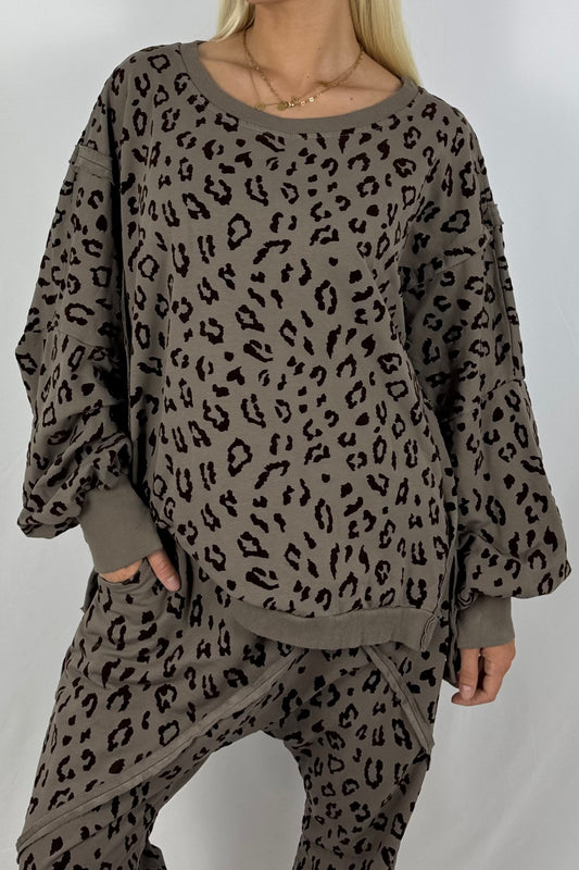 Damen Leo Sweatshirt – Oversize-Mud