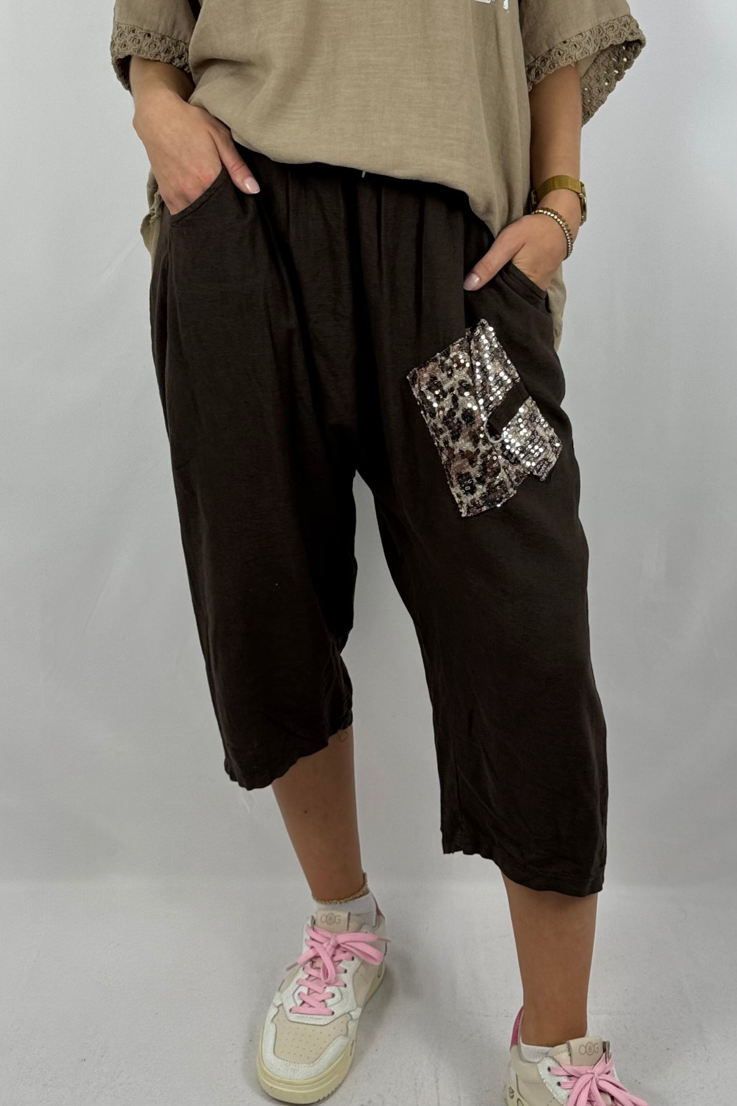 Leinen-Shorts mit Pailletten-Applikation-Schoko