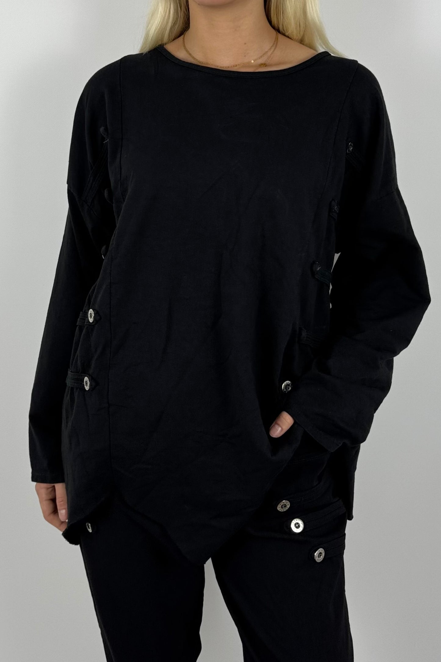 Damen Oversize Shirt mit Knopfdetails – Schwarz