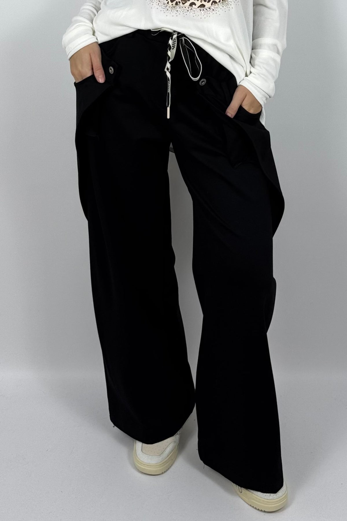 Damen Wide-Leg Hose mit Statement-Taschen – Schwarz