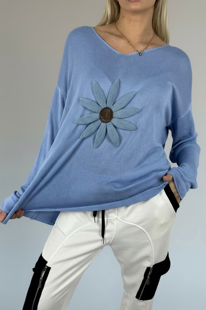 Shirt mit V-Ausschnitt & floraler Applikation-Blau