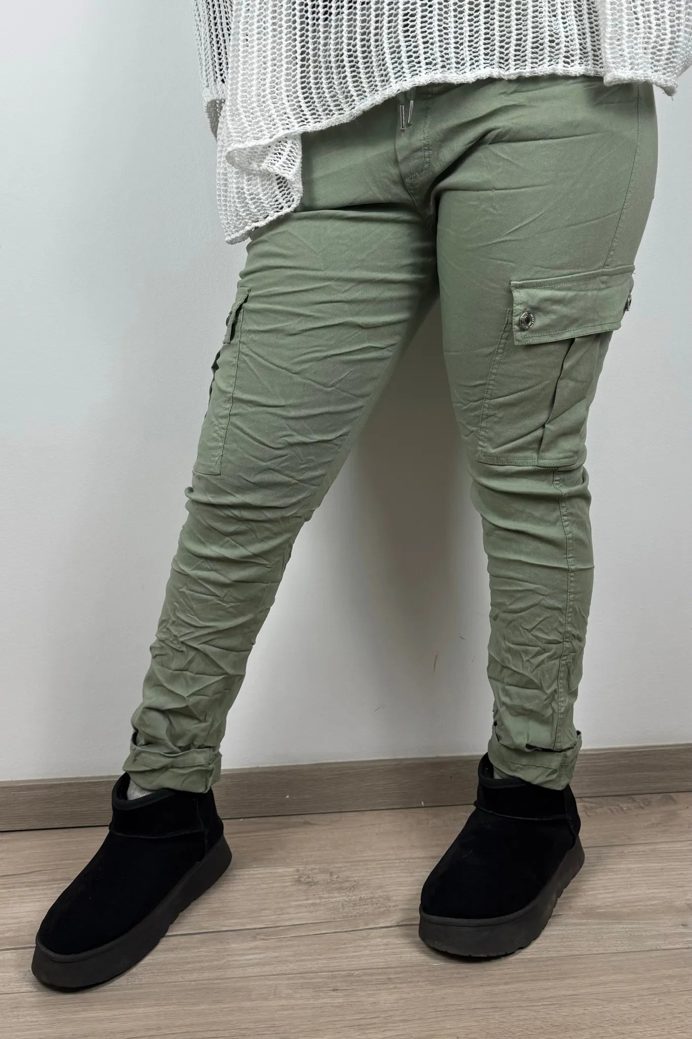 Slim Fit Damen-Cargohose – figurbetonter Schnitt