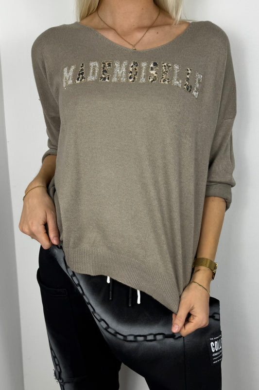 Strickshirt mit Schriftzug „Mademoiselle“-Mud