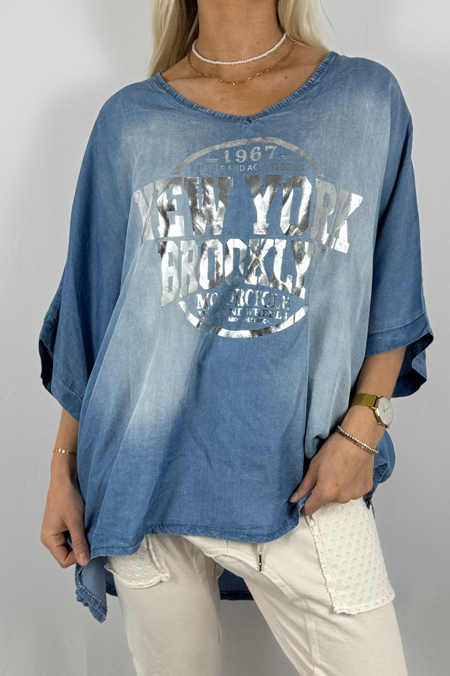 Oversize-Shirt mit V-Ausschnitt und New York Print-Blau