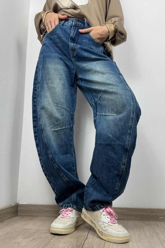 Jeans mit elastischem Bund und Relaxed Fit