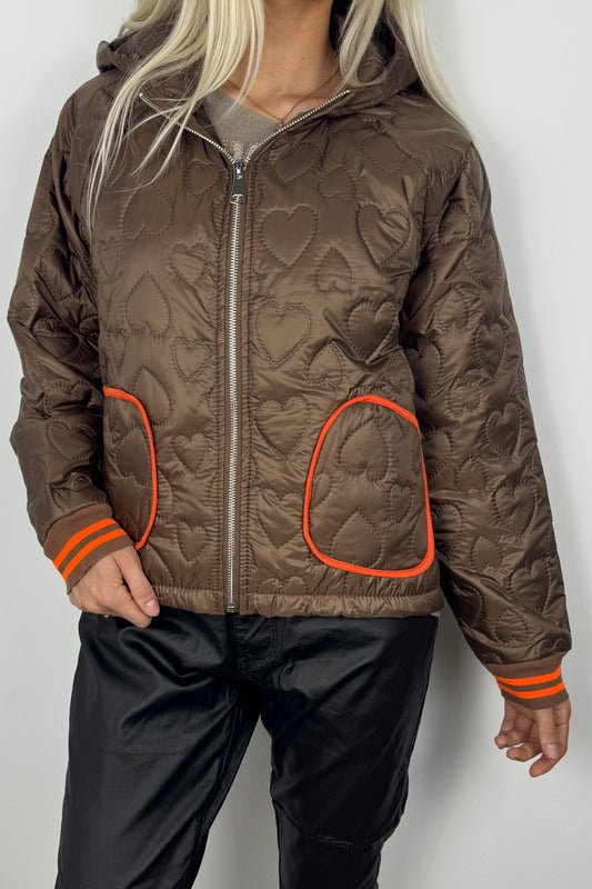 Leichte Steppjacke mit Herzmuster und Kapuze-Choco