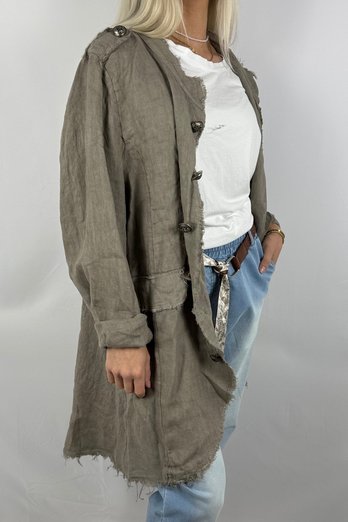 Leinenmantel „Casual Chic“ – leicht & stylisch-Mud
