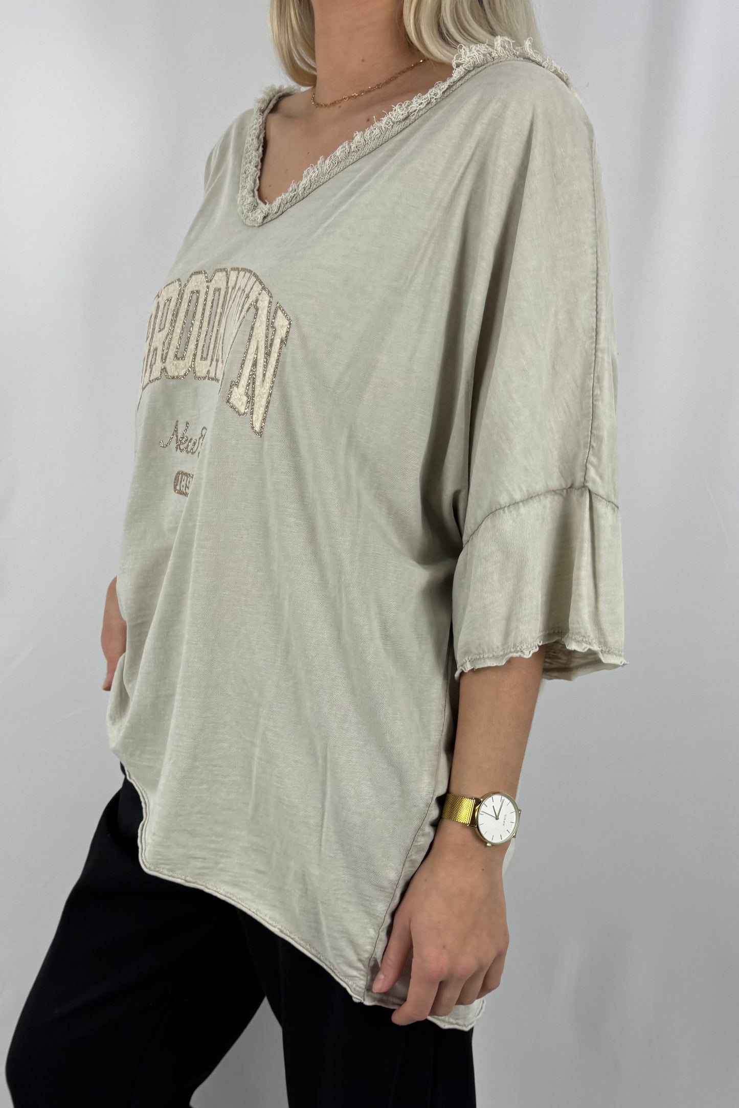 Oversize Damen Shirt mit Brooklyn New York Print-Beige