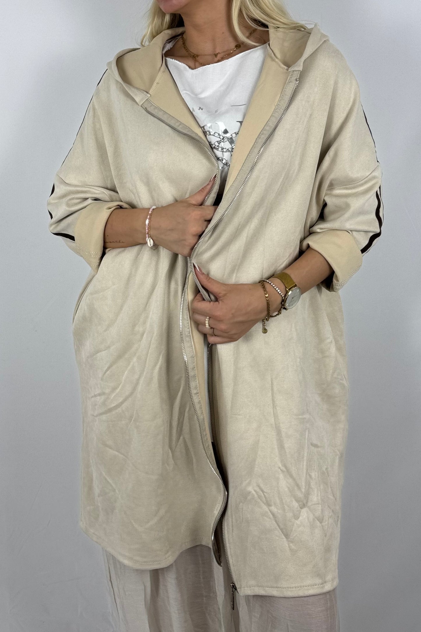 Lässige Longjacke in Velours-Optik mit Kapuze-Beige