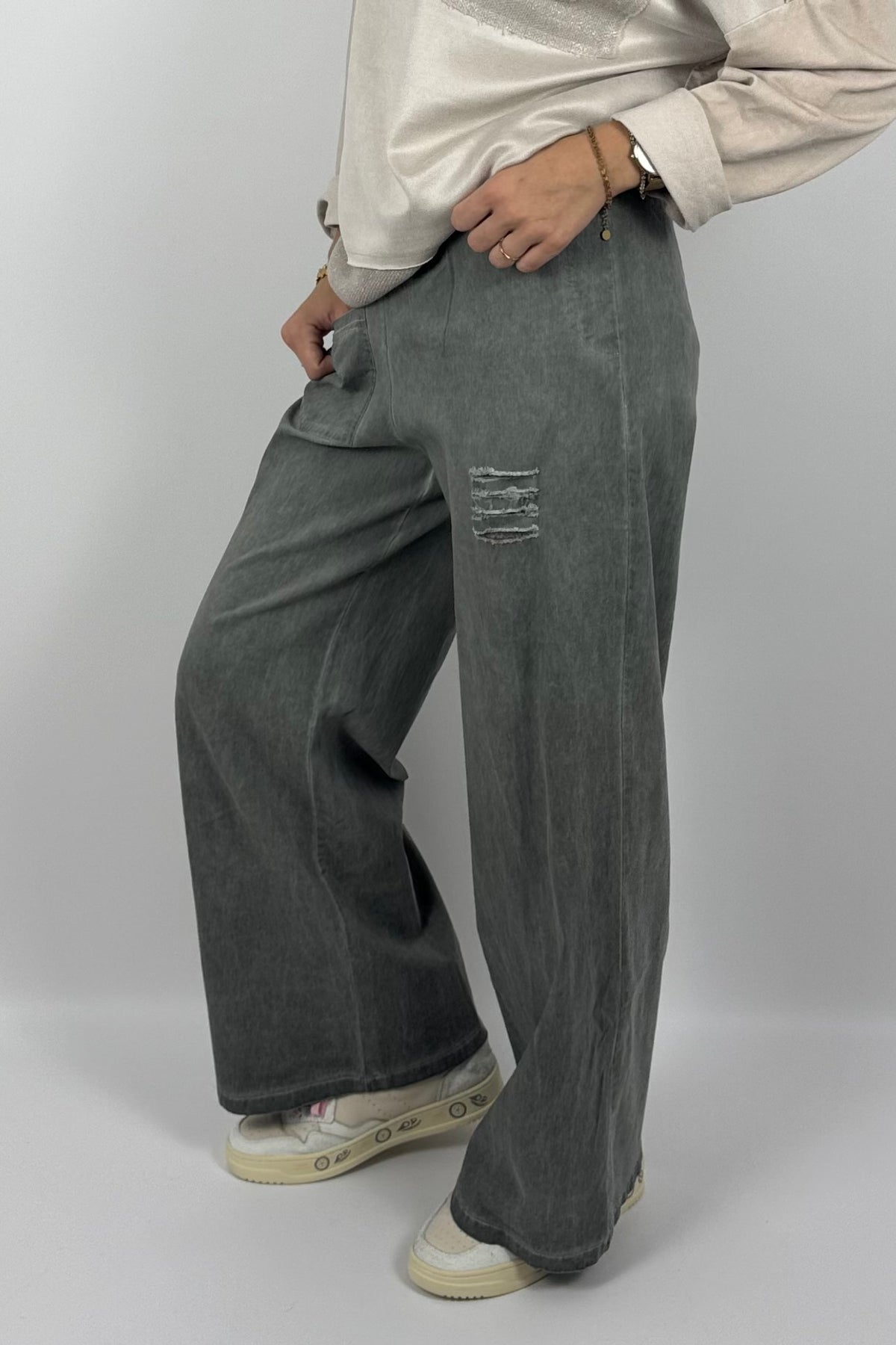Damen Wide-Leg Hose mit Destroyed-Details – Khaki