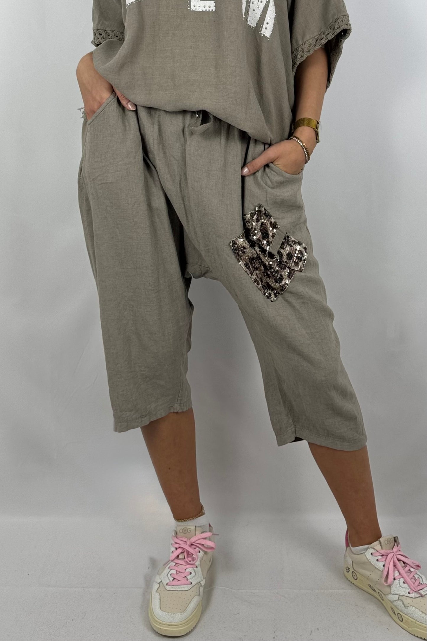 Leinen-Shorts mit Pailletten-Applikation-Mud