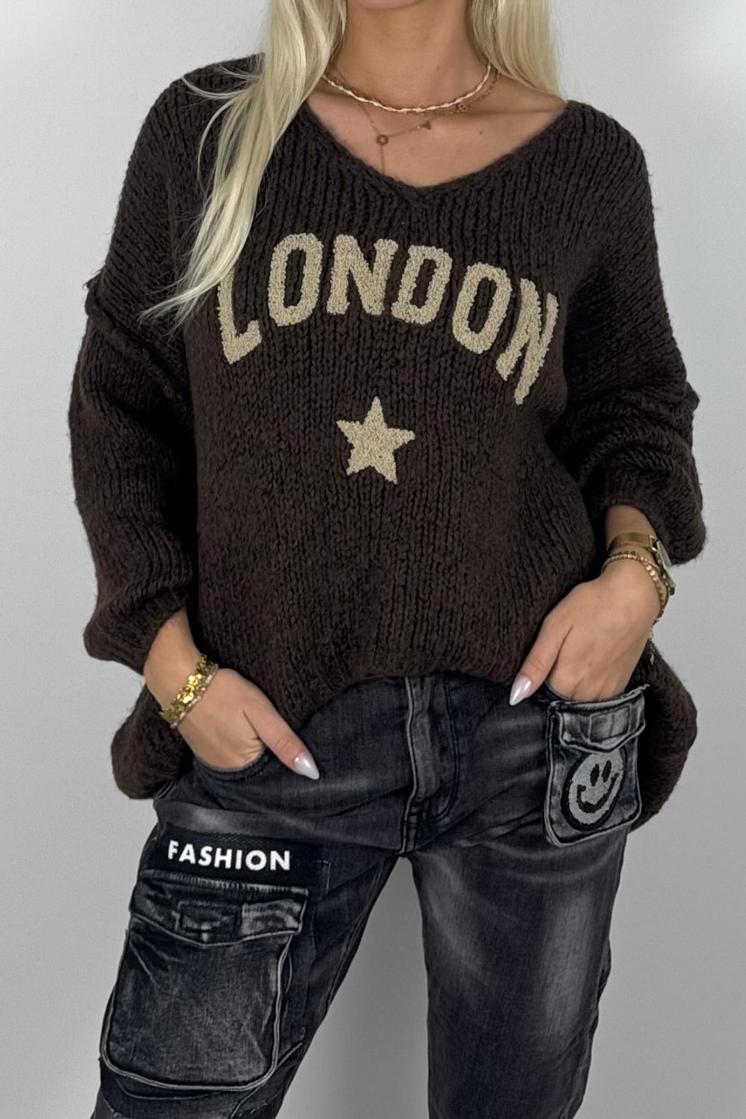 Damen Oversize Strickpullover mit London-Schriftzug –Schoko