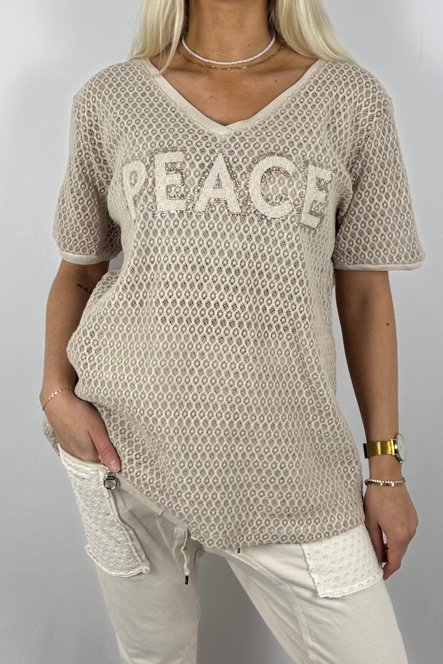 Netz-Shirt „PEACE“ mit Strass-Applikation-Beige