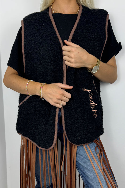 Flauschige Weste mit Stickerei –Black