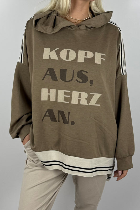 Oversize Hoodie „Kopf aus, Herz an“-Mud