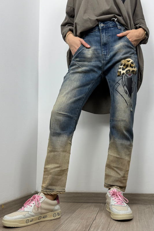 Stylische Damen Jeans mit Print und Used-Waschung