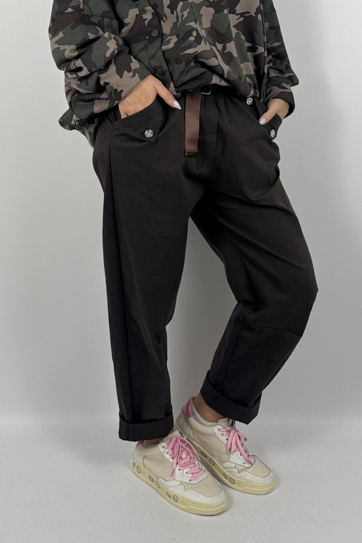 Modische Damen Balloonhose mit Gürtel – Coffee