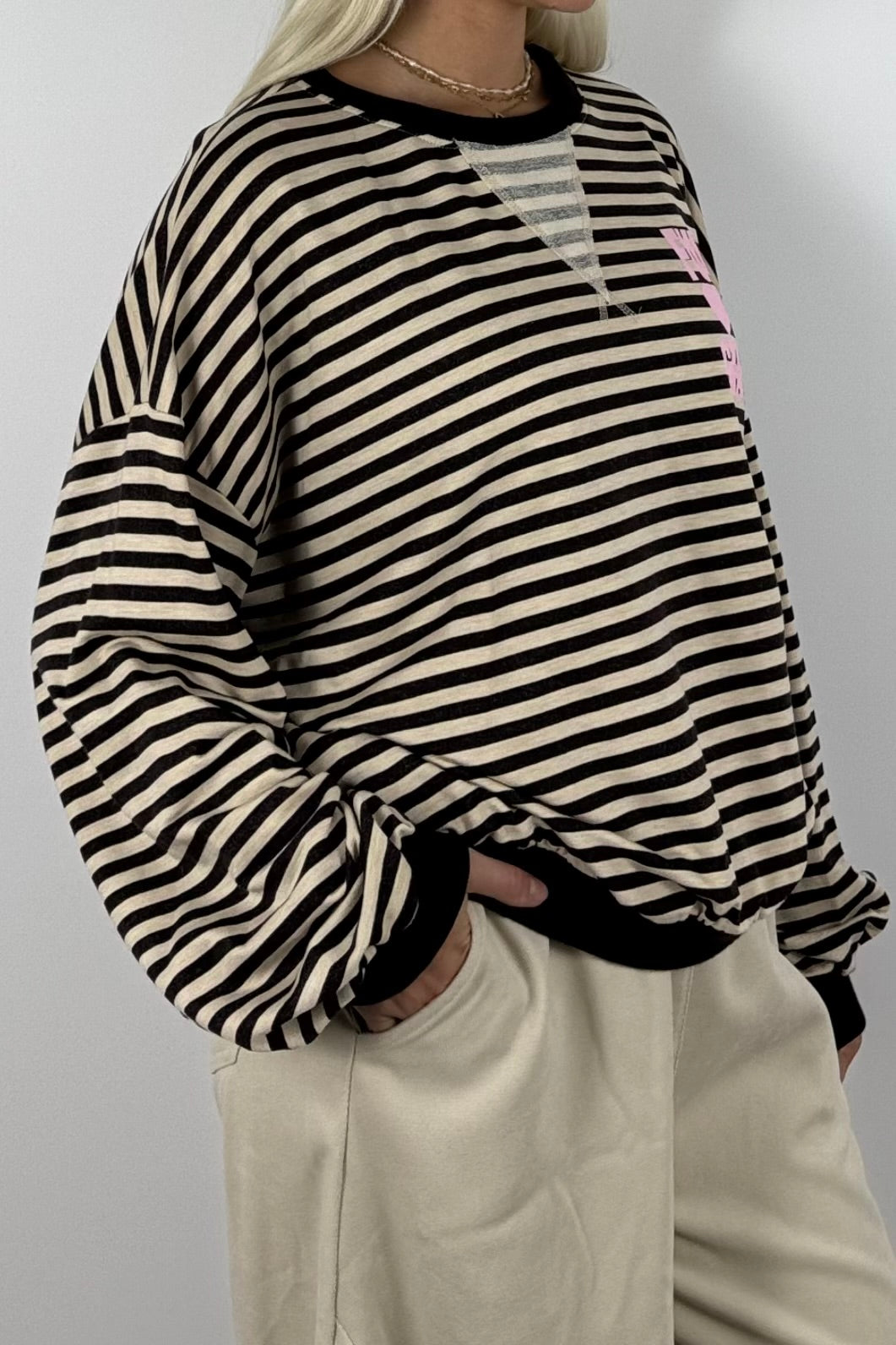 Oversize Streifen-Shirt mit „Full of Grace“-Beige