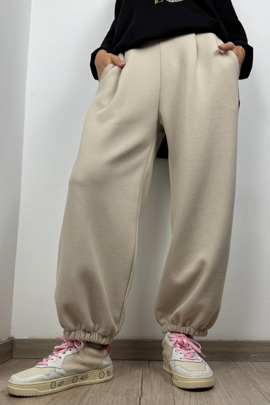 Damen Hose mit Gummibund und weitem Bein –Beige