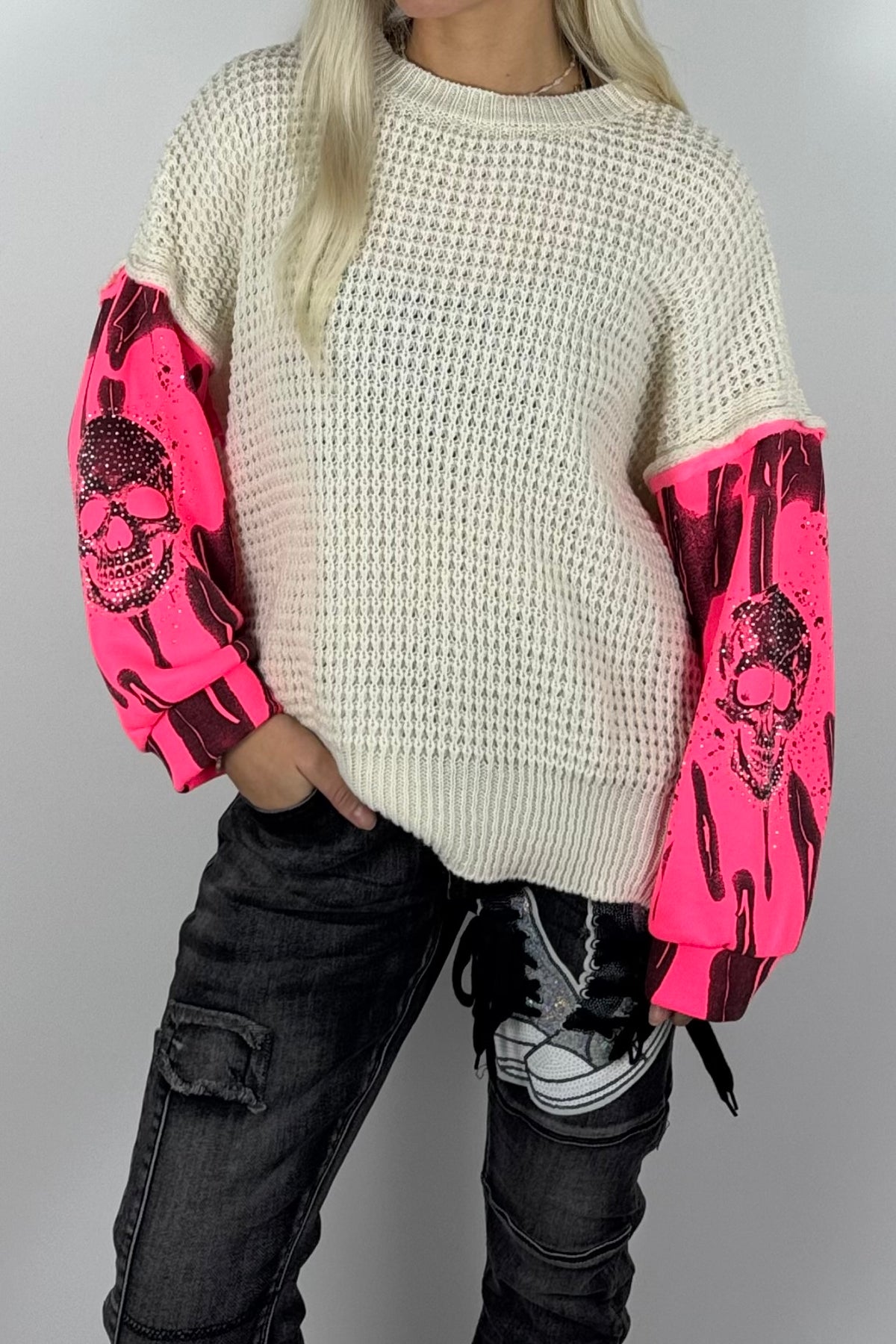Damen-Pullover mit Strickstruktur und Totenkopfärmeln-Neon Pink