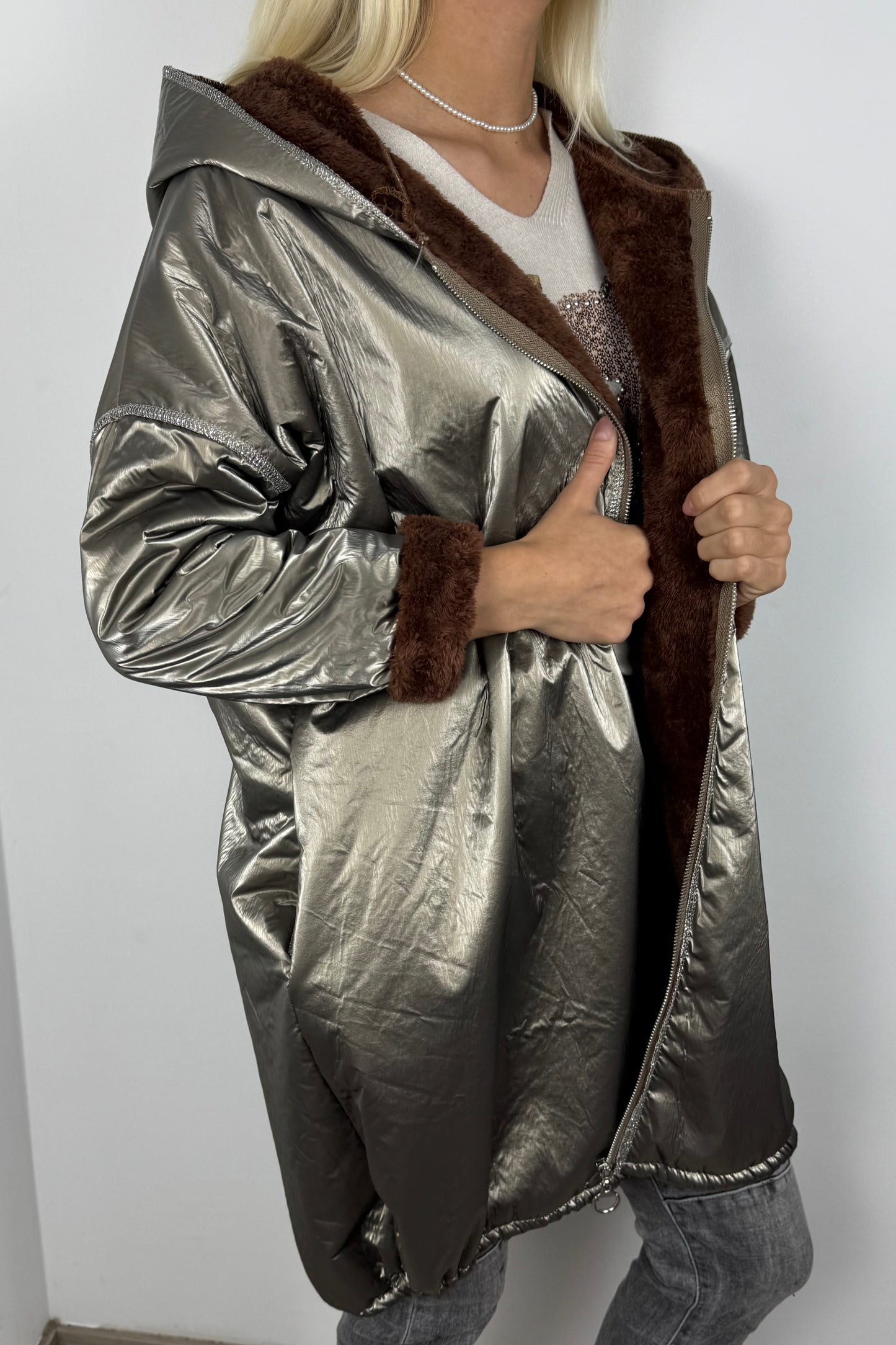 Damen Metallic-Jacke mit Teddyfutter und Reißverschluss –Gold
