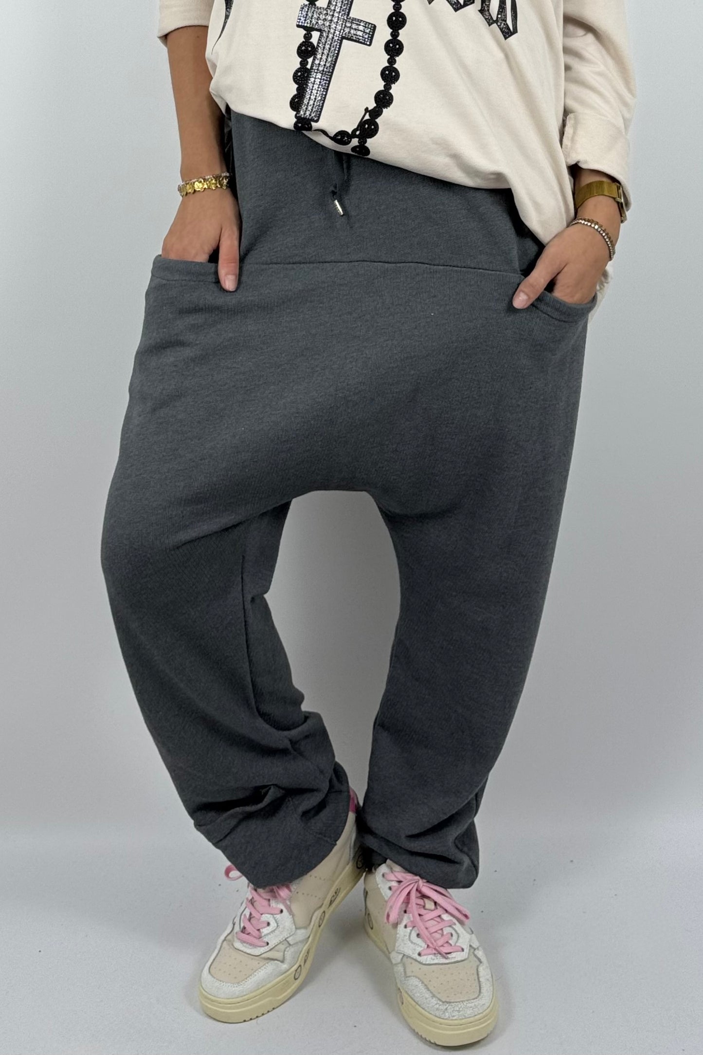 Lässige Baggy-Hose mit Taschen – grau