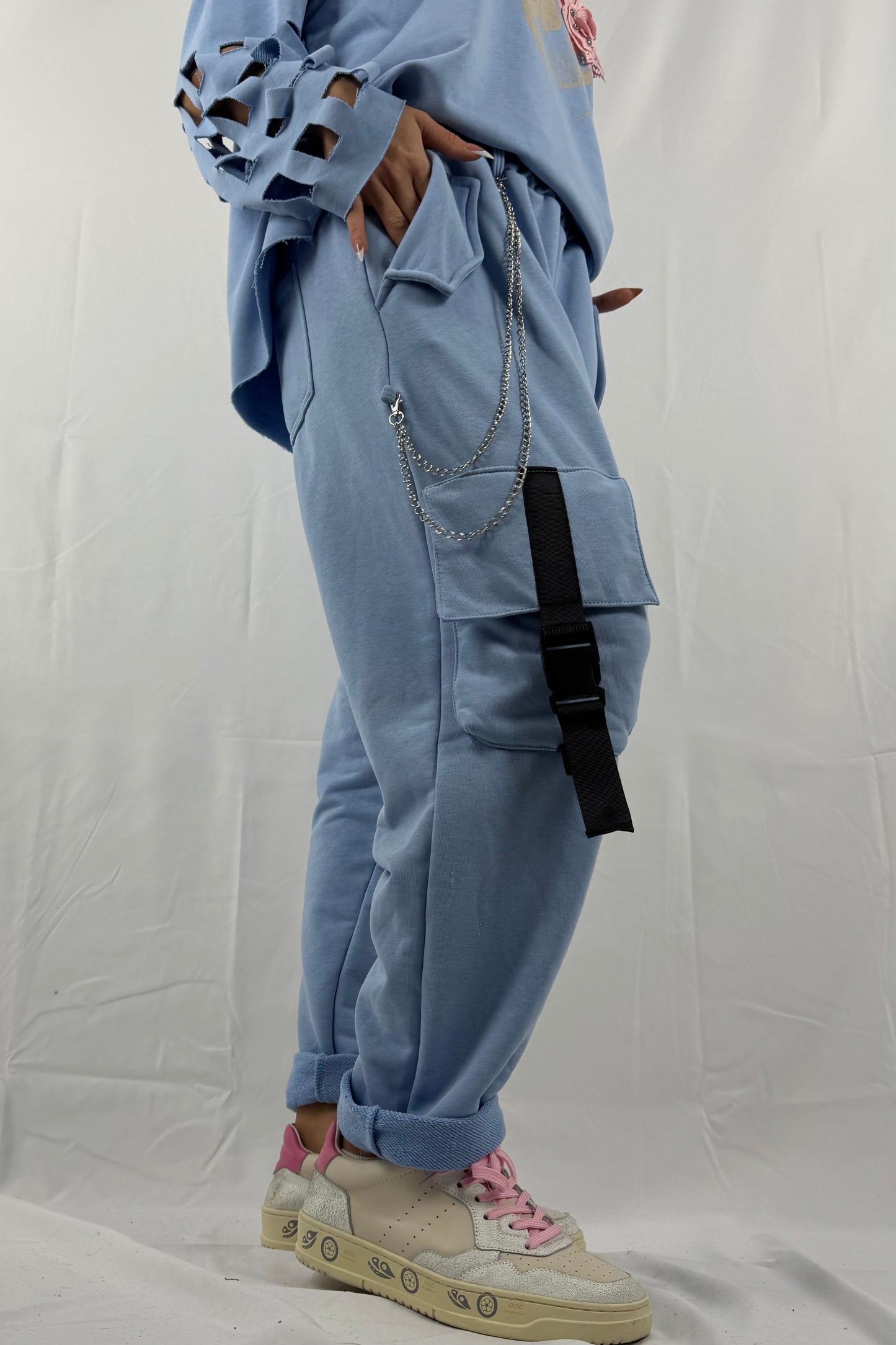 Cargo Jogpants mit Kette & Taschen –Hell Blau