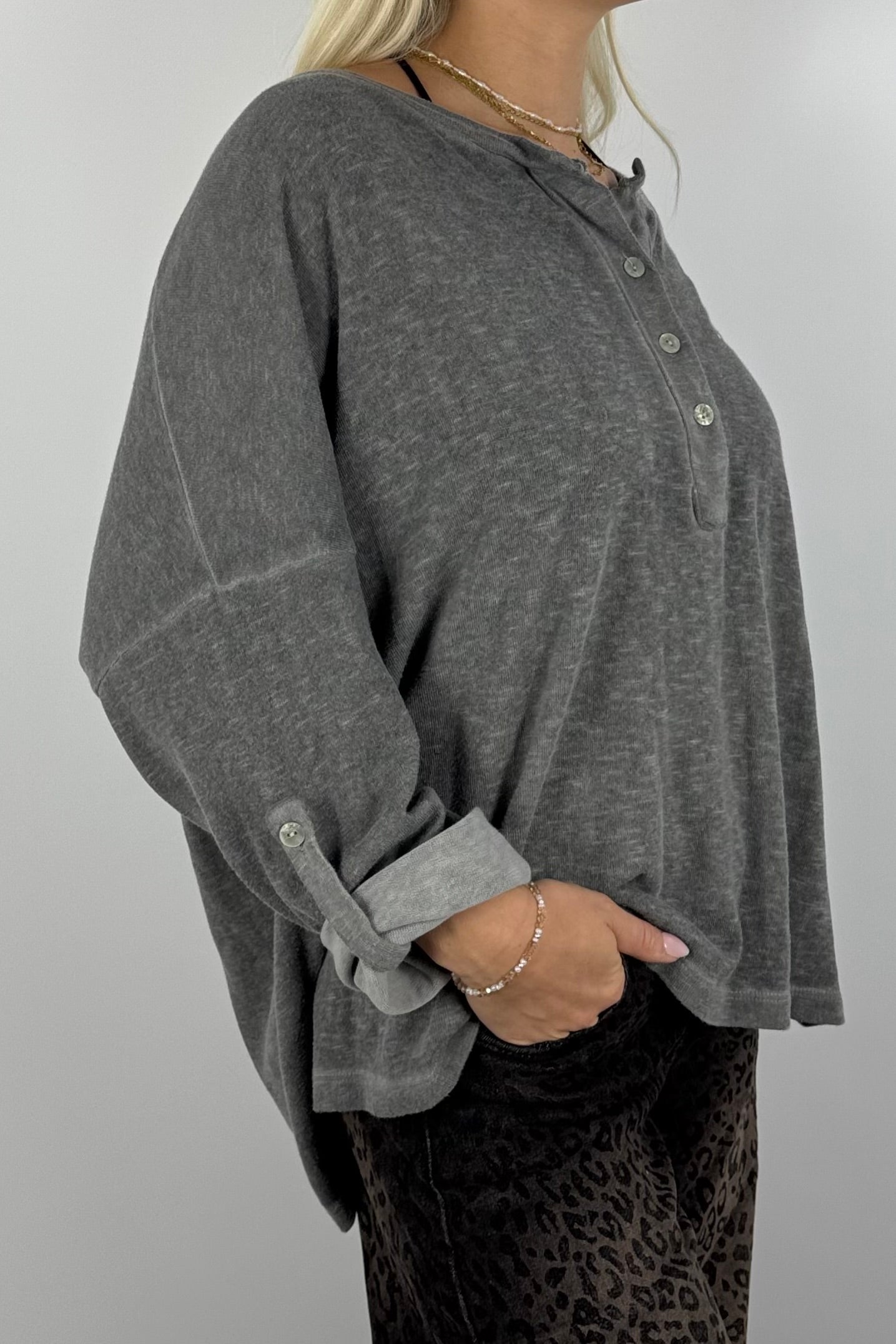 Oversize Shirt mit Knopfleiste-Grau