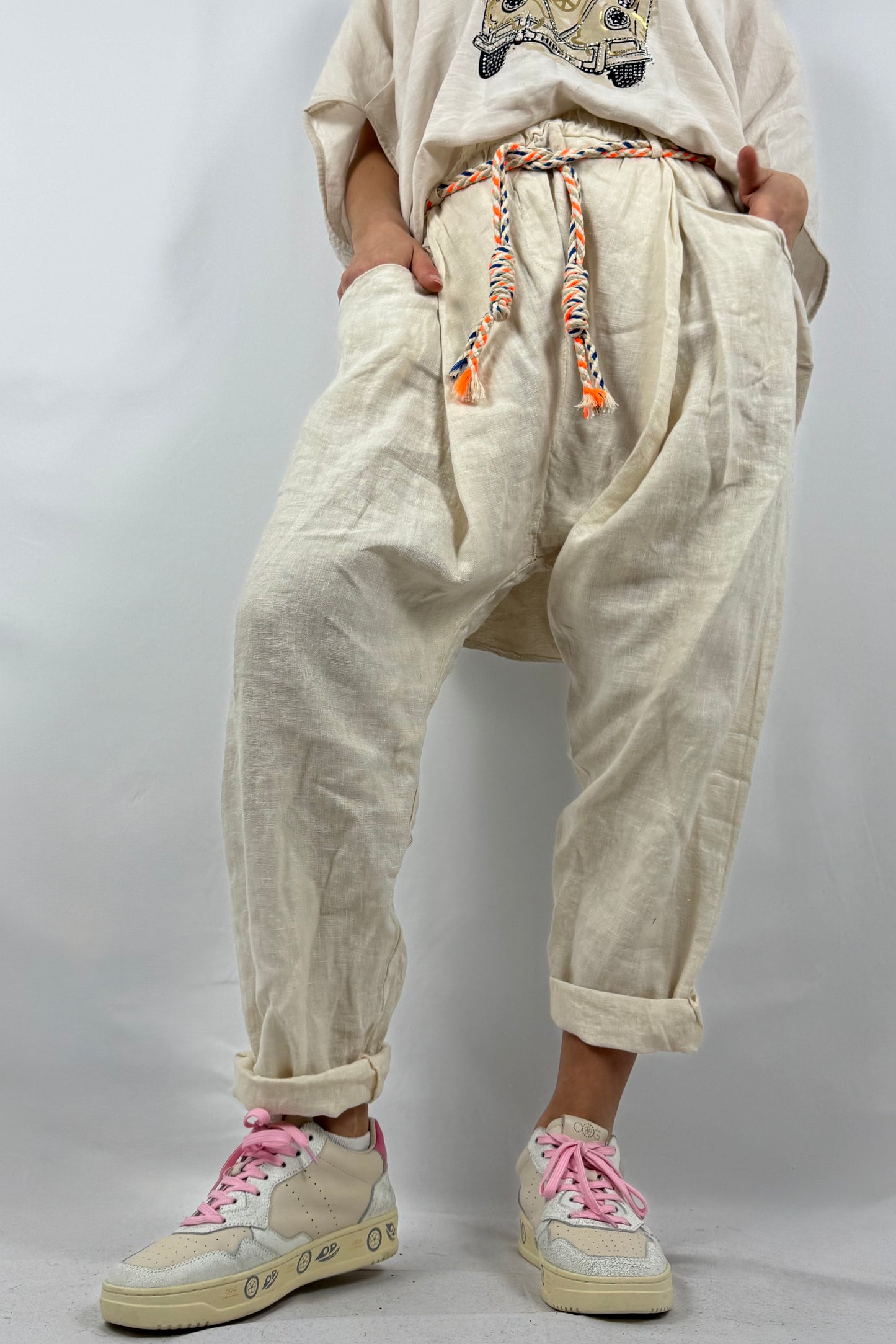 Damen Leinenhose mit Flechtgürtel-Butter
