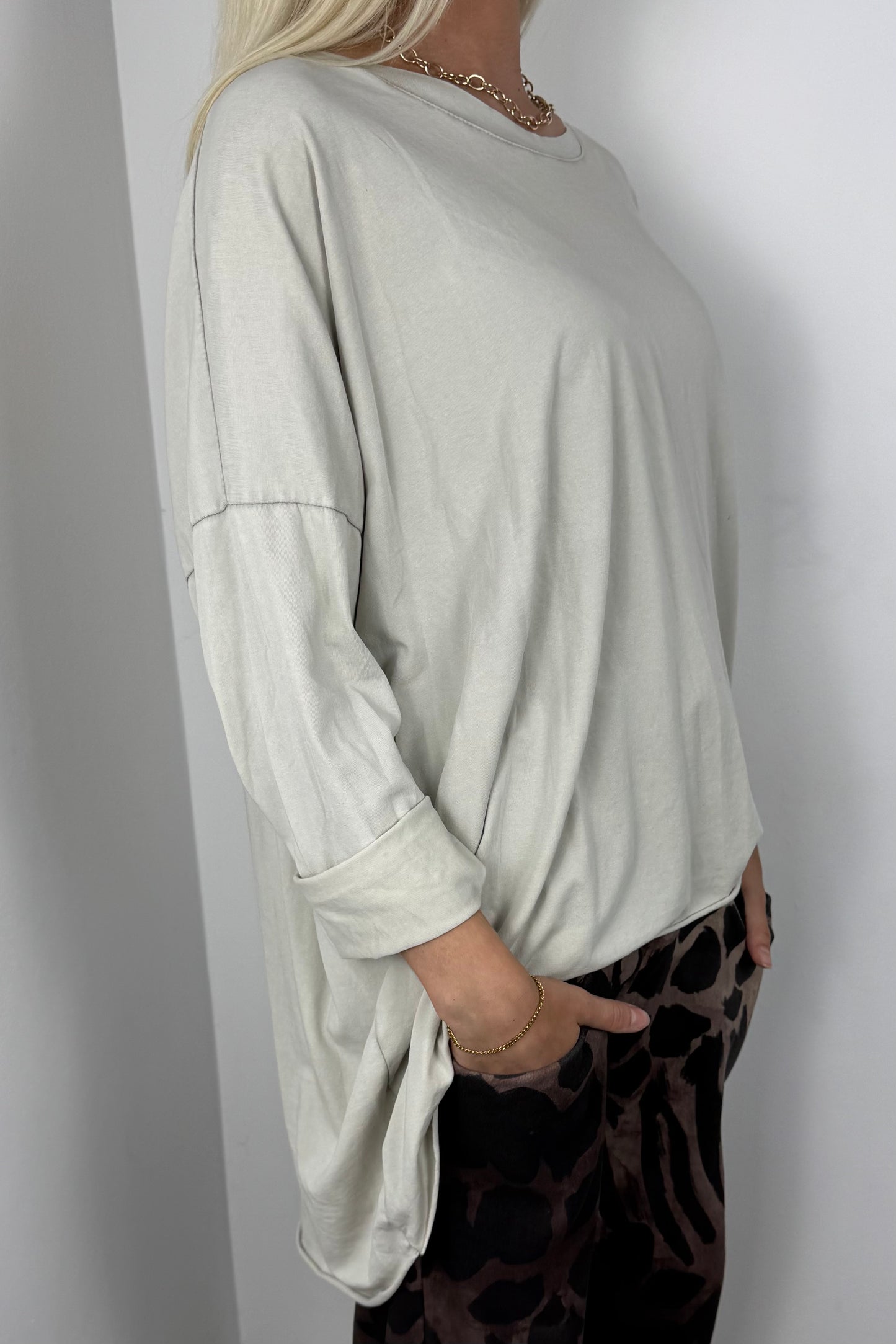 Oversize Damen Shirt mit weitem Schnitt