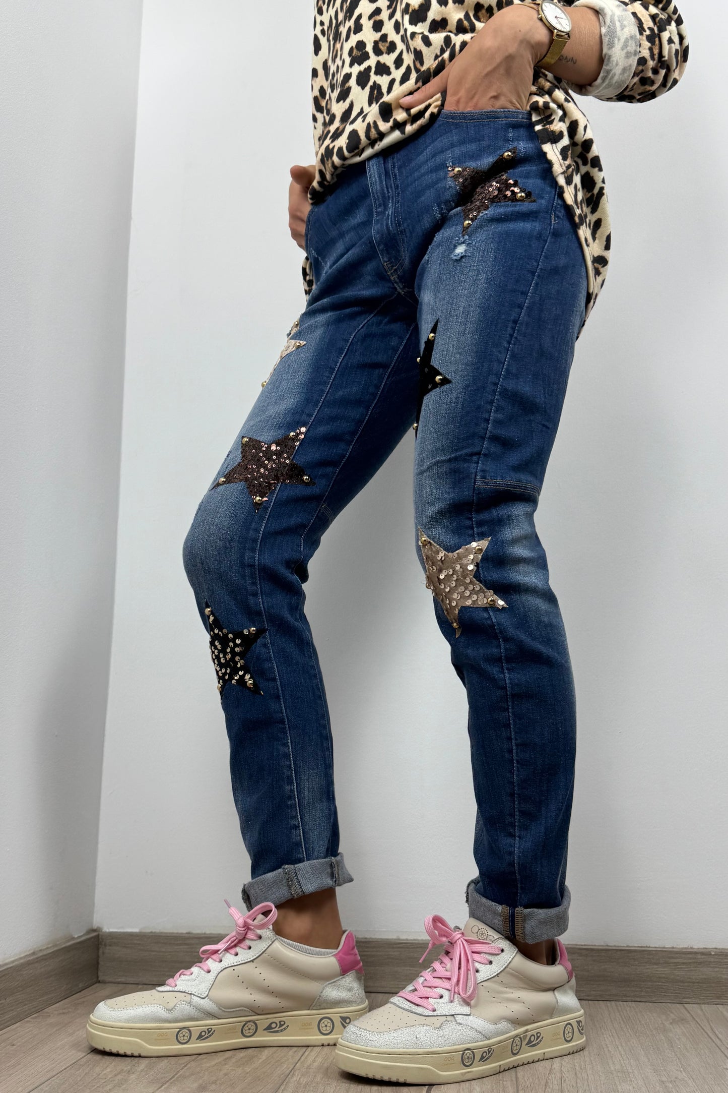 Trendige Jeans mit Sternen-Applikation