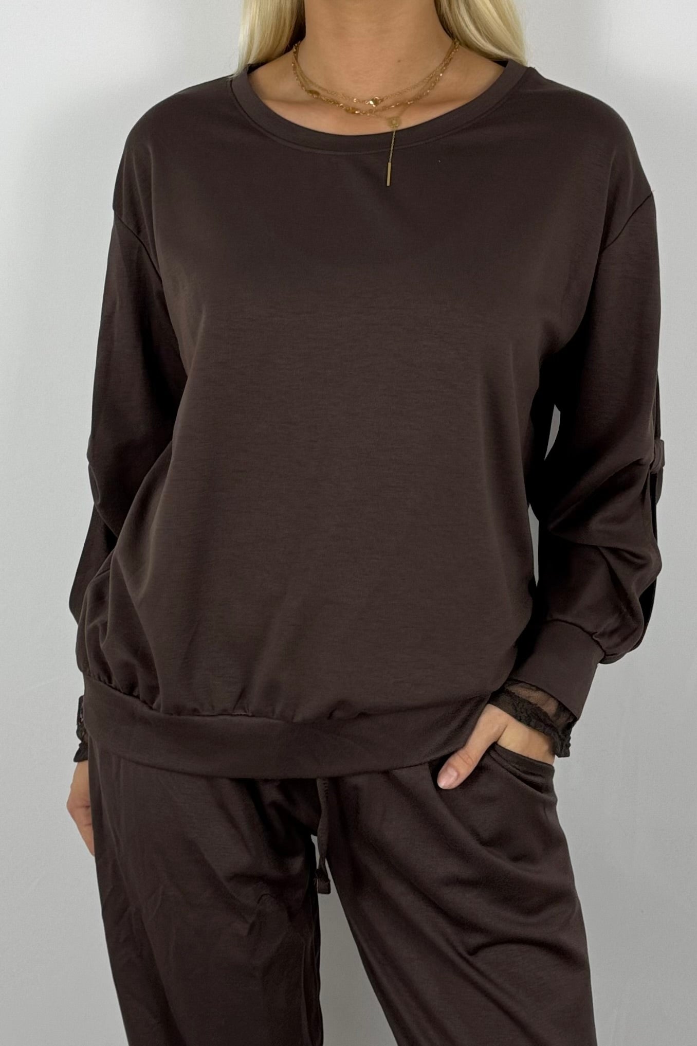 Damen Sweatshirt aus Viskose – Oversize mit Raffärmeln-Schoko